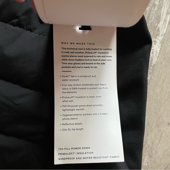 Lululemon Down for It All Vest in Black 700 fill down puffer - Picture 7 of 8